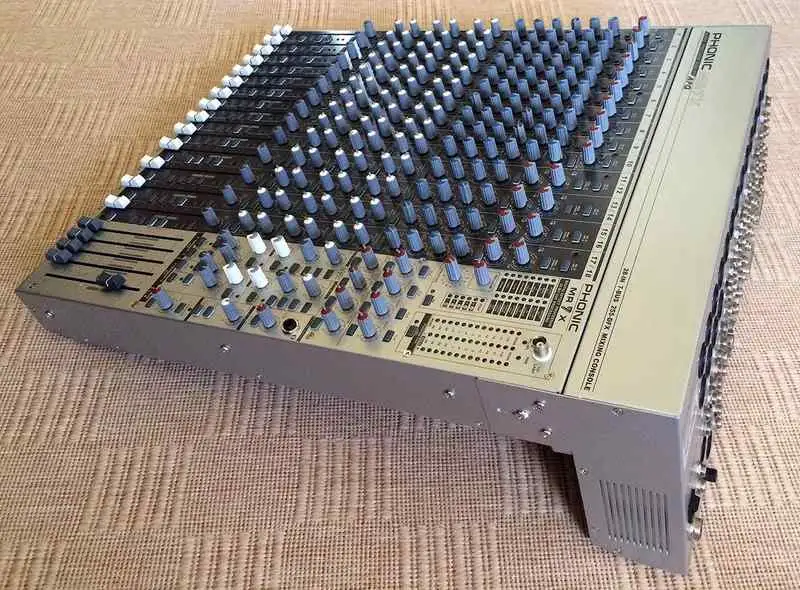 PHONIC MM 1202 アナログミキサー (ジャンク) PHONIC MR2443 アナログミキサー 希少 動作品