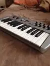 M audio Oxygen 8 MIDI keyboard [November 13, 2017, 12:19 pm]