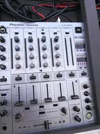 Pioneer DJM600 Mezclador de DJ [September 2, 2018, 3:23 pm]