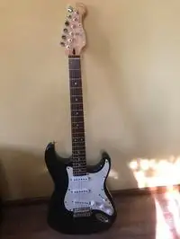 Cruiser By Crafter stratocaster Electric guitar [September 9, 2018, 6:13 pm]