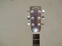Kawai F-300 D Acoustic guitar [October 14, 2018, 4:12 pm]