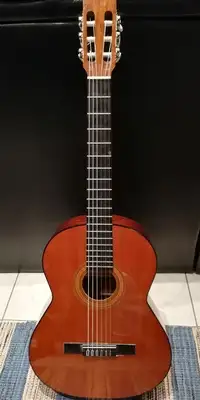 Alvaro No 20 Klassiche Gitarre [December 15, 2018, 8:49 pm]