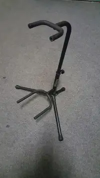 RockStand RS20840 Guitar stand [January 18, 2021, 10:28 am]