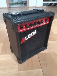 Leem BA-615 Bass guitar combo amp [July 21, 2019, 11:23 am]