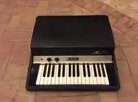 Rhodes Piano Bass Piano synthesizer [November 29, 2019, 6:27 am]