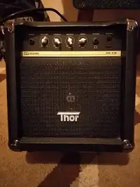 Meteoro Thor 30 cb Bass Combo [July 26, 2020, 7:54 pm]