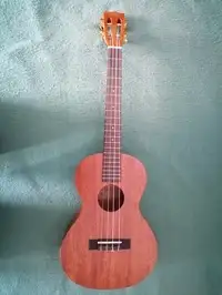 Mahalo Bariton ukulele Ukulele [June 24, 2020, 5:11 pm]
