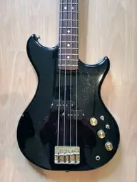 Westone Thunder 1- A Bass Bajo eléctrico [December 9, 2020, 10:24 am]