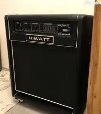 Hiwatt B300 Bass guitar combo amp [December 22, 2020, 12:28 pm]