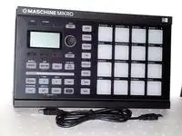 Native Instruments Maschine Micro MIDI ovládač [January 28, 2021, 10:53 am]