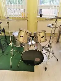 Ludwig Accent Drive Drum set [September 27, 2021, 4:09 pm]
