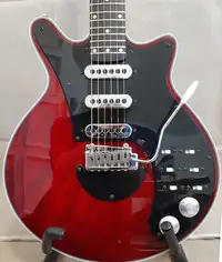 Brian May Guitars Red Special 2017 Elektrická gitara [April 27, 2022, 12:43 pm]