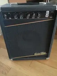 Gorilla GB-30 Bassgitarre Combo [September 2, 2022, 11:41 am]