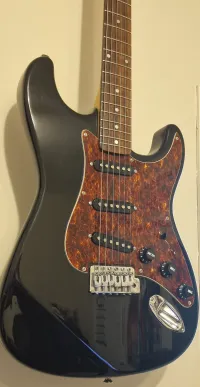 Lester California I modell Elektrická gitara [January 29, 2023, 6:58 pm]