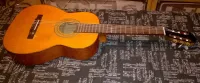 Cremona Made In Czechoslovakia Classic guitar [February 7, 2023, 7:41 am]
