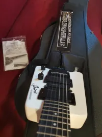 Steinberger  Electric guitar [March 9, 2023, 9:49 am]