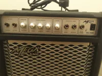 Mega Amp GL30B Basszusgitár kombó [2023.05.15. 16:34]
