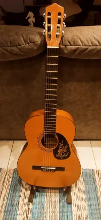 Cremona 400 Klasická gitara [August 10, 2023, 8:41 pm]