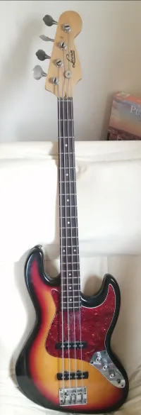 Levin Jazz Bass Bass guitar [August 17, 2023, 8:25 am]