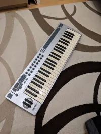 EMU X-Board 49 MIDI klávesnica [August 31, 2023, 8:38 pm]