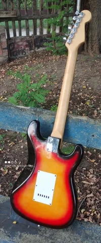 Levin Stratocaster Korea Linkshänder E-Gitarre [December 13, 2023, 10:45 pm]