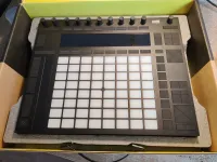 Ableton Push 2 MIDI ovládač [December 20, 2023, 2:57 pm]