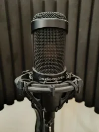 Audio technica AT2035 Studio microphone [January 25, 2024, 3:51 pm]