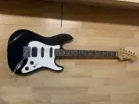 DIXON Stratocaster Elektrická gitara [March 5, 2024, 10:13 pm]