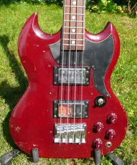 Hoyer EB3 Bass guitar [March 31, 2024, 12:44 pm]