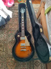 Epiphone Les Paul Electric guitar [Day before yesterday, 11:02 pm]