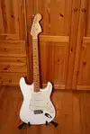 Luxor L200 Stratocaster Made In Japan Electric guitar [January 12, 2013, 8:33 am]