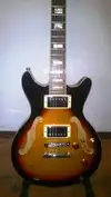 Invasion DLX 30 SB Electric guitar [May 23, 2013, 9:15 am]