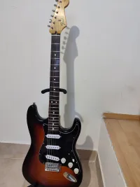 Fender Stratocaster MIM E-Gitarre [June 9, 2024, 10:06 am]