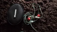 Shure SE215-CL-EFS In-ear monitor [May 28, 2024, 6:28 pm]