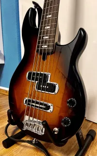 YAMAHA BB425 TBS Bass guitar 5 strings [Day before yesterday, 9:01 pm]