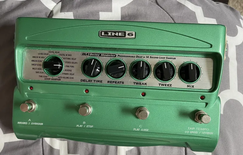 Line6 DL4 csavar