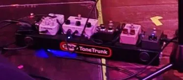 Elhagyott Pedalboard