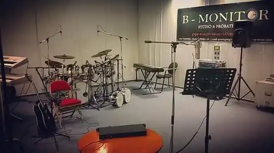 B-MONITOR Stúdió Törökbálint www.