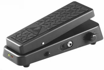 Behringer HB 01 HELL-BABE Wah-Wah gitár pedál