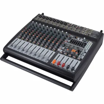 Behringer PMP 4000