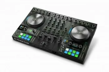 Native Instruments Traktor Kontrol S4 MK3 DJ konzolok