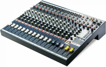 Soundcraft EFX12 Keverő