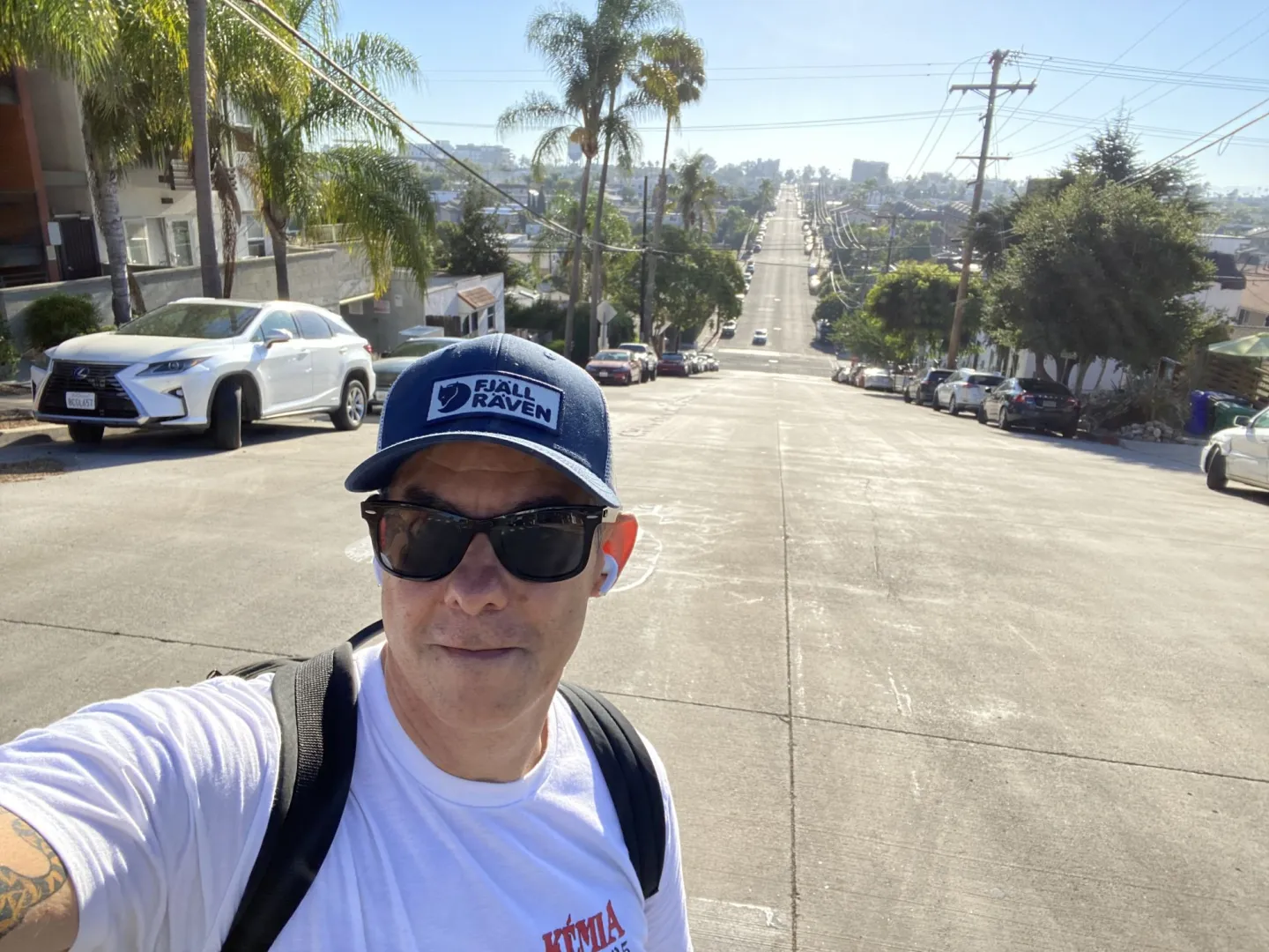 „A freeway-en pálmafák alatt csumára tekerve tökéletes” – Jancsics Dávid kedvenc 2025-ös zenéi