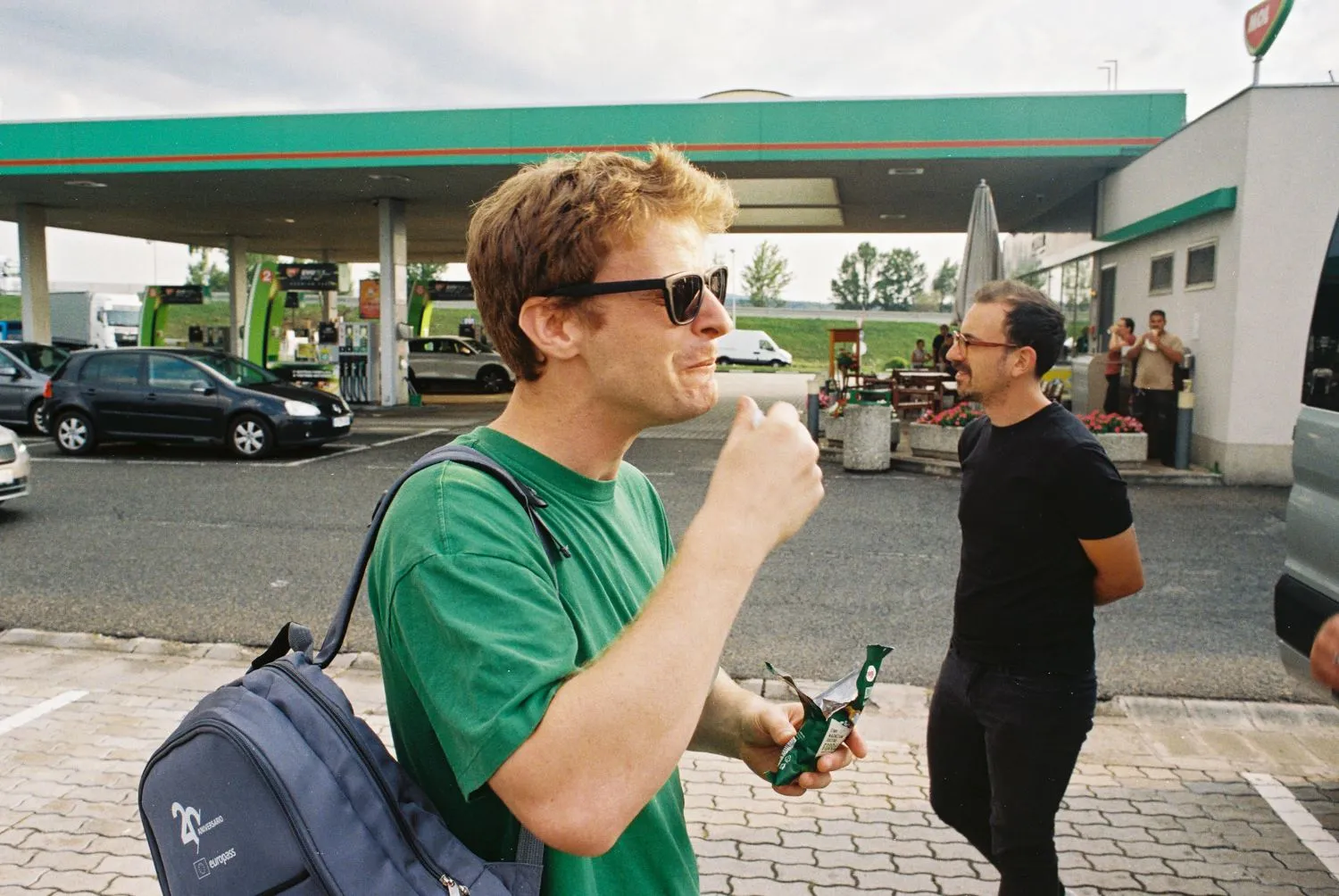 „Egy aranygaluska a magyar zene vaníliasodójában” – A Galaxisok és a Felső Tízezer kedvenc 2025-ös zenéi