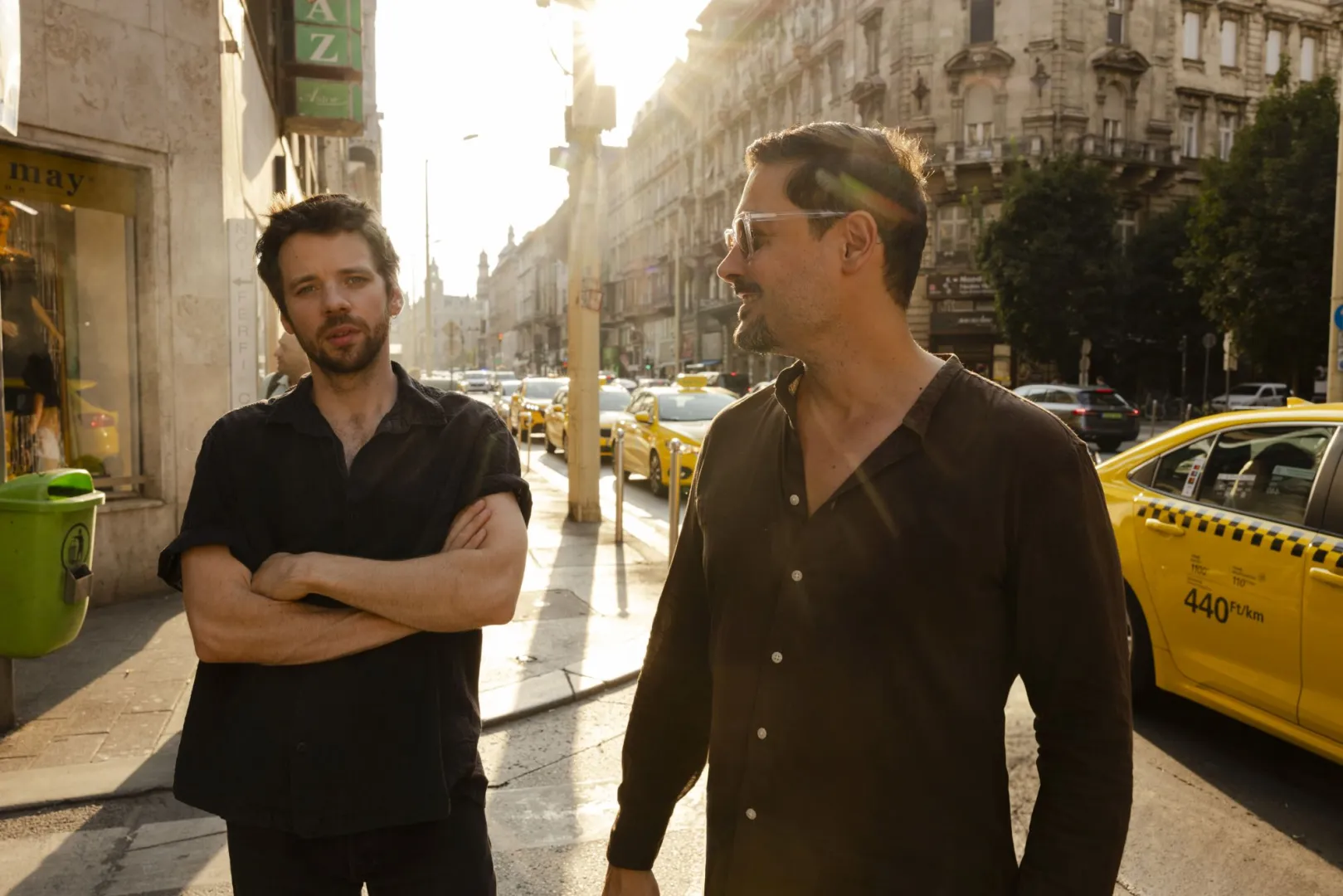 „Fontos volt, hogy éljen” – itt van Nóvé Soma és Ifj. Csoóri Sándor közös albuma, a Rumnapló