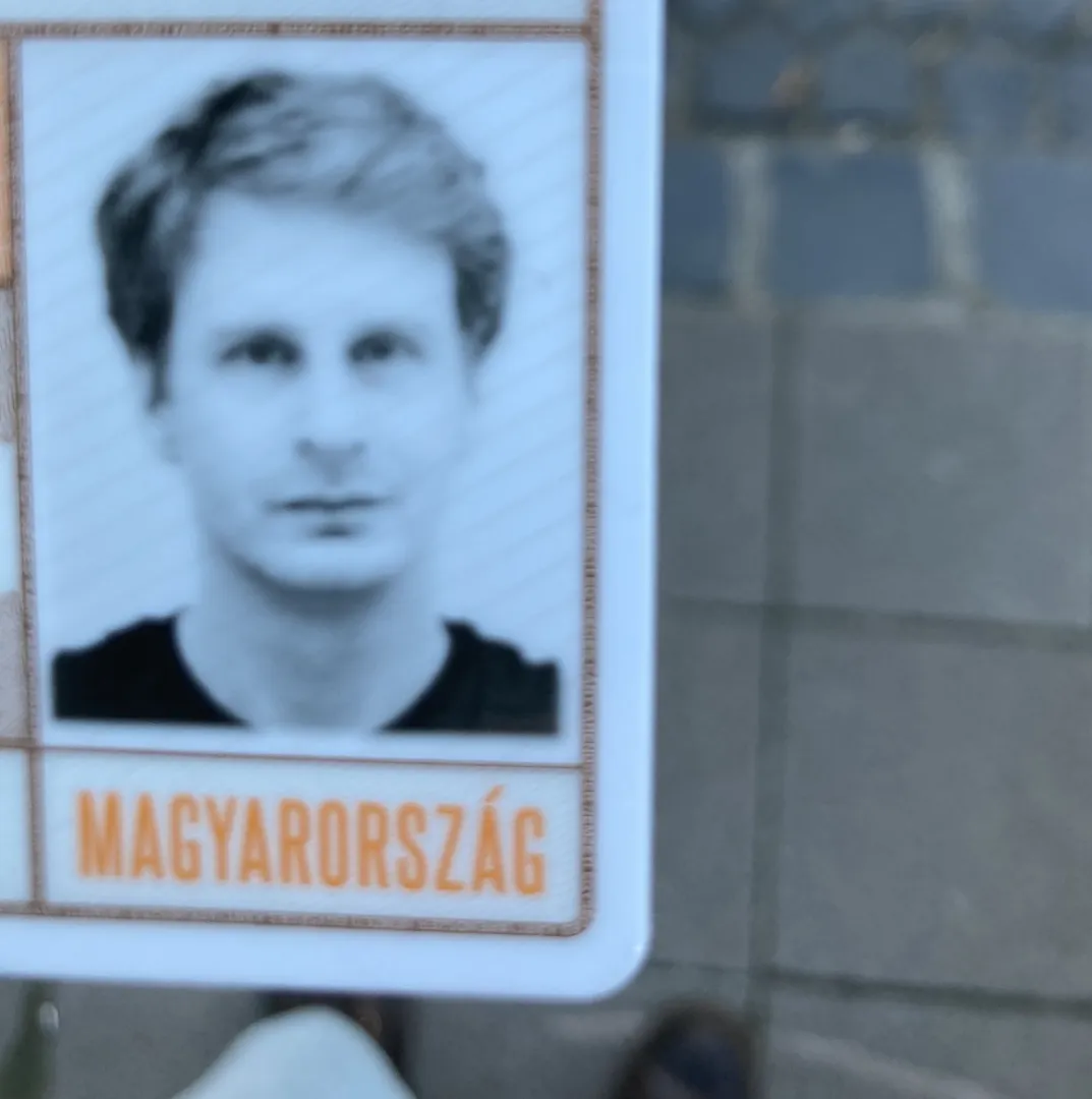 „Nagyon szeretem a filmeket, sokkal jobban, mint a zenét” – Szabó Benedek-dalpremier