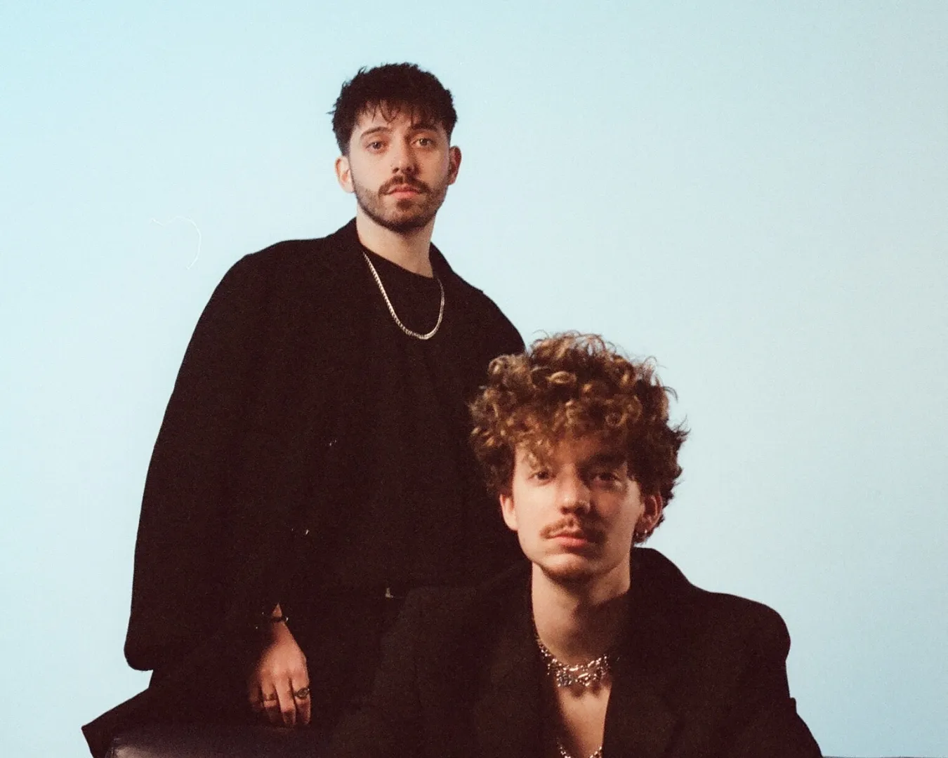 „Nemcsak 2025, hanem minden idők egyik legfontosabb magyar lemeze” – Mehringer Marci és sosehol kedvenc 2025-ös zenéi