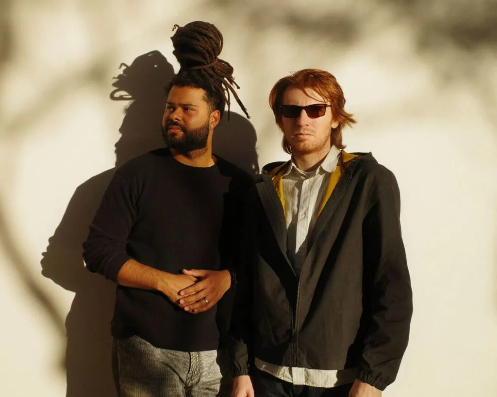 A beszéd egyenessége, a zene csavarodásai. By Storm: My Ghosts Go Ghost (lemezkritika)