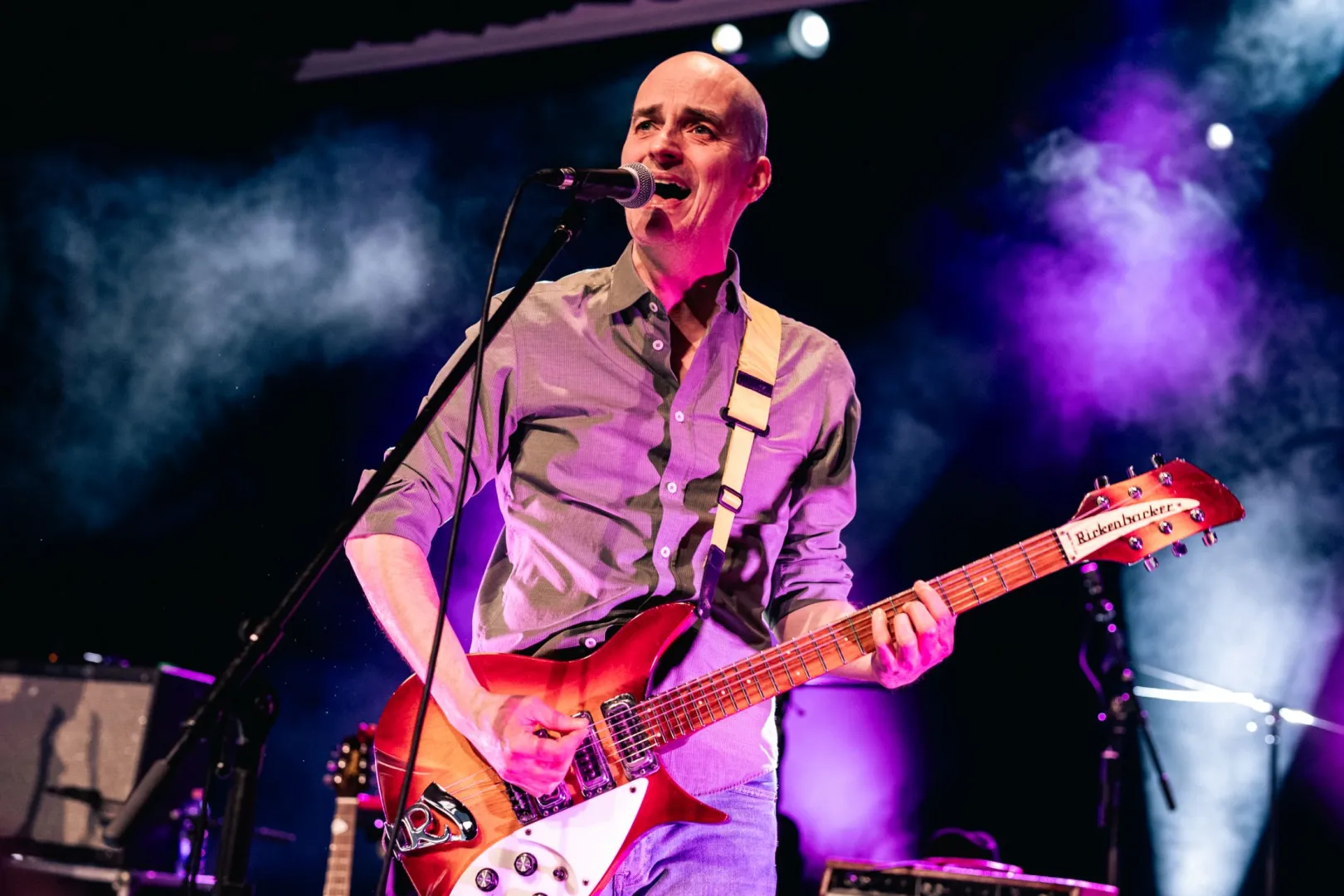 A Heaven Street Seventől a sznobellákig – megjelent Szűcs Krisztián új könyve