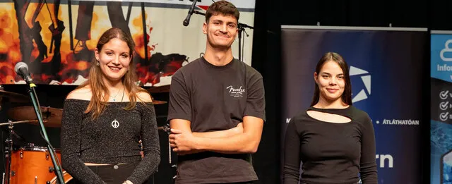 A holnap hangjai - Katarina Pivnički & Crossfire